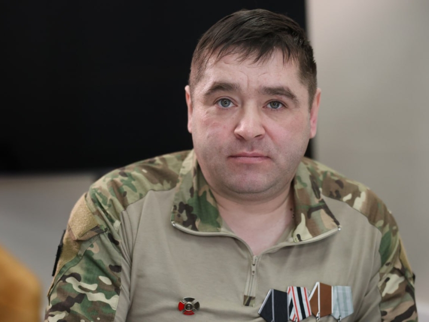 ​Героям - вечная память: Ветеран СВО  из Забайкалья помогает изготавливать мемориальные комплексы для всего края