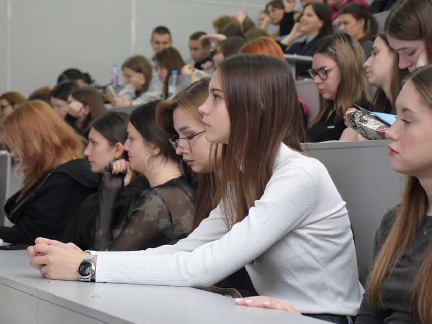 Школы, вузы, библиотеки и другие организации Забайкалья могу стать частью Лекториев Знания