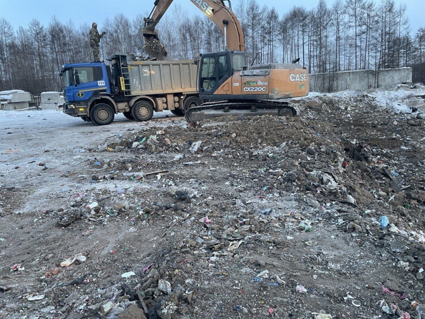 Минприроды: в Амазаре идет ликвидация свалки, образовавшейся после паводка 2022 года