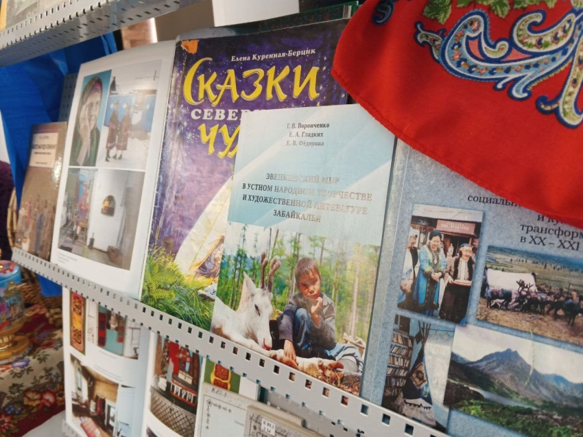 Выставку с нотными сборниками песен народов Забайкалья откроют в Пушкинской библиотеке 