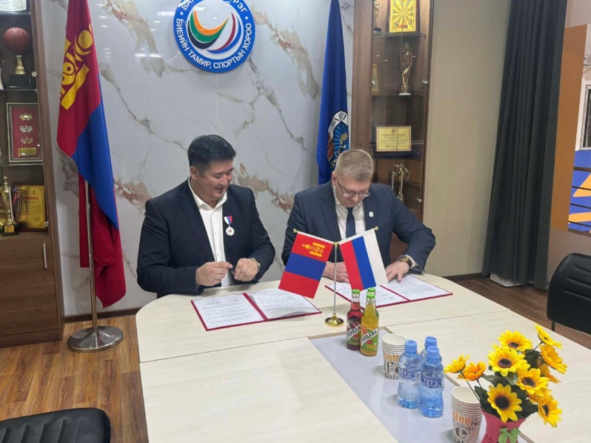 Представители адаптивного спорта Забайкалья установили международное сотрудничество с представителями Монголии 
