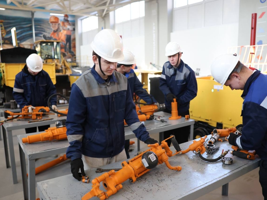 ​Новый подход к подготовке молодых специалистов горной отрасли применяют в Чите 