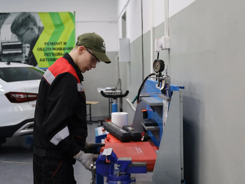 ​Студенты Читинского политехнического колледжа соревнуются в профессиональном мастерстве