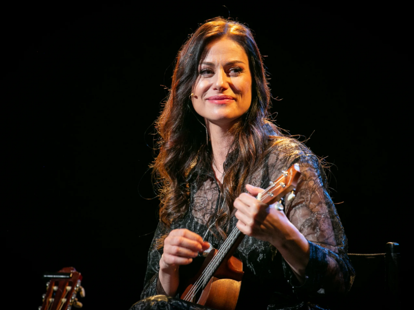 Народная артистка России Анна Ковальчук споёт читинцам о любви во время ЗМКФ