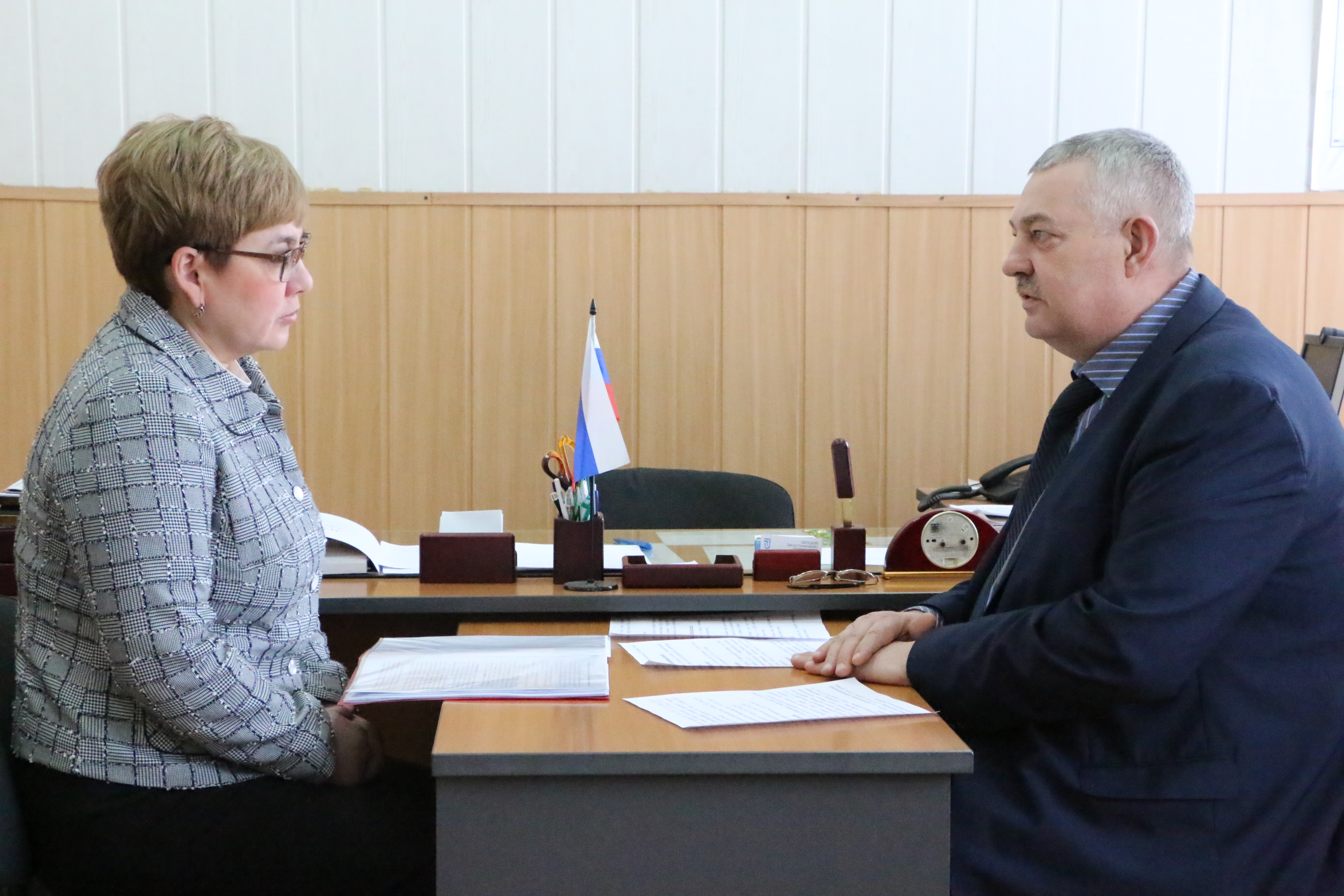 Наталья Жданова провела рабочее совещание с главой города Петровска-Забайкальского Александром Тарановым