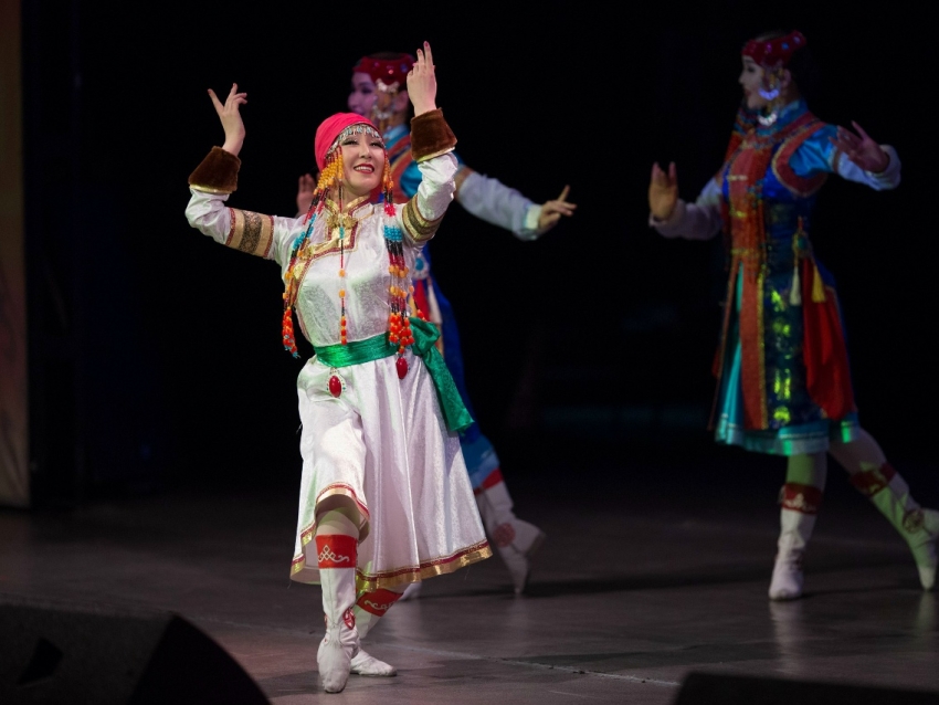 Ансамбль песни и танца «Хан Хэнтий» из Монголии выступит в посёлке Агинское 8 марта