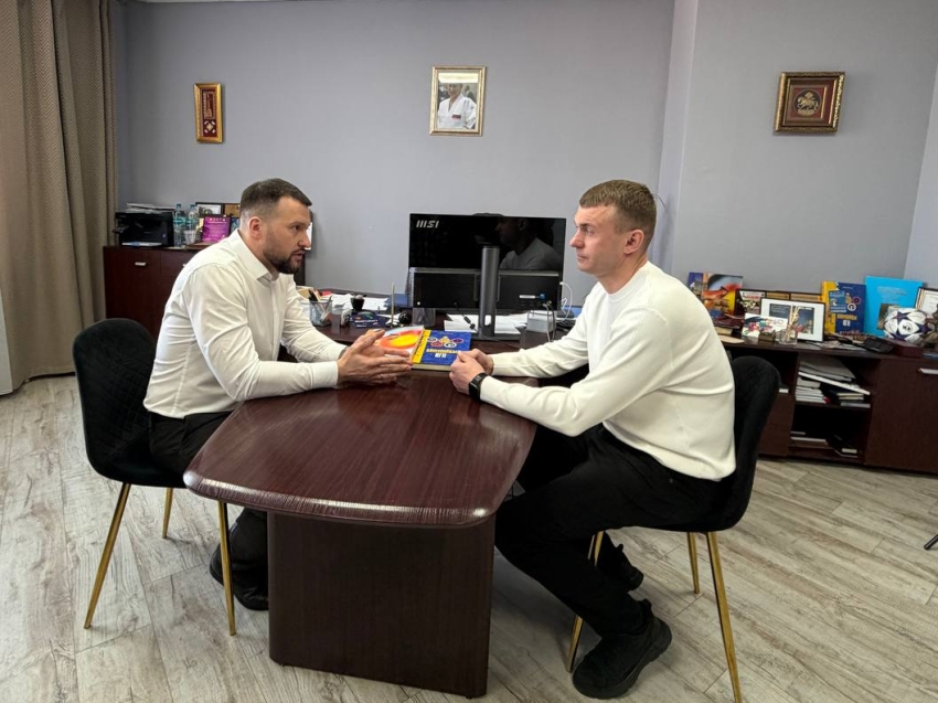 Министр спорта Забайкальского края предложил участнику проекта «Герои – Победы. Будущее» возглавить спортивную школу Читы