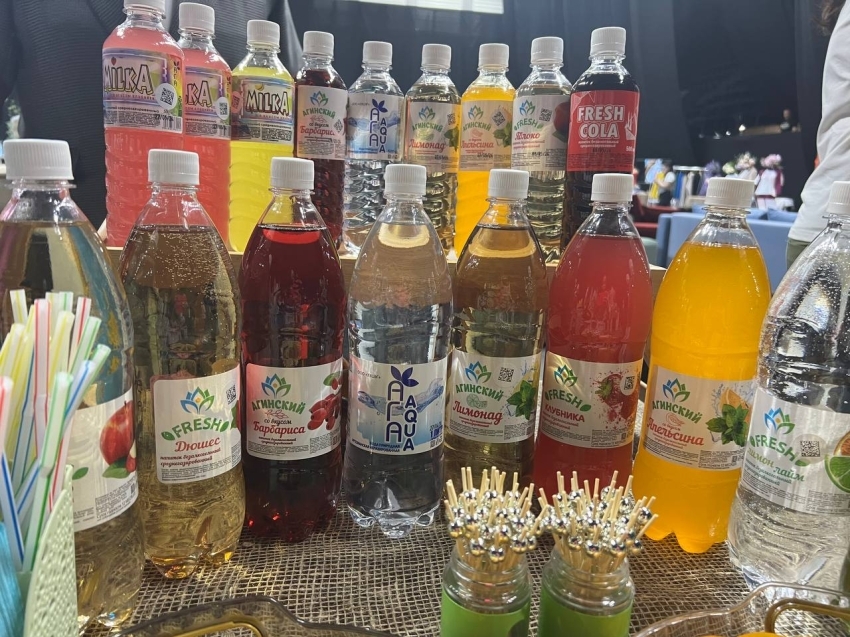  Центр «Мой бизнес» Забайкалья помог предпринимателю приобрести грузовик  для перевозки воды и лимонада 