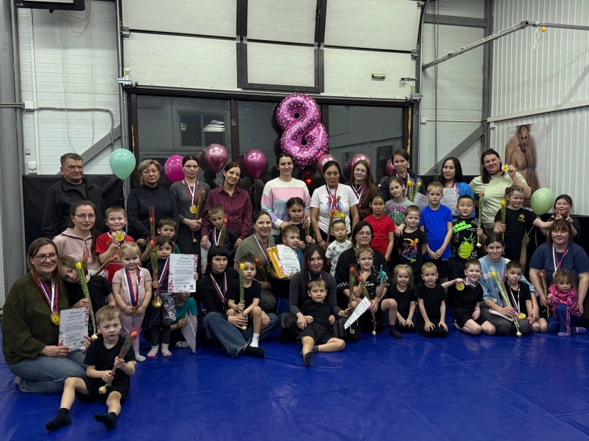 Турнир «Медаль для мамы» прошел в центре физического развития «Медведь» в Чите 
