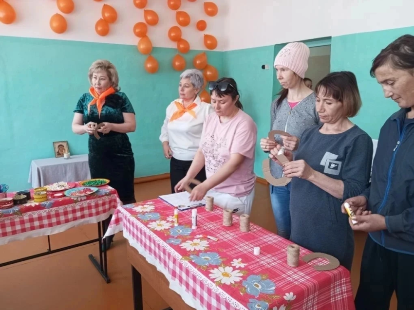 Новый клуб для родителей «Устойчивая семья» начал работу в Петровск-Забайкальском округе