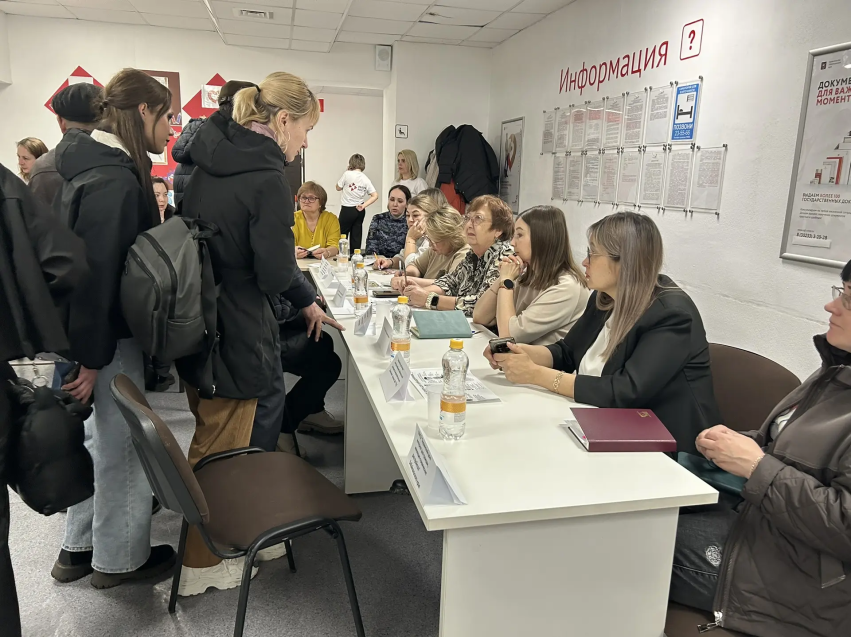 ​Порядка 380 рабочих мест представили работодатели Борзинского округа на Региональном  этапе Всероссийской ярмарки вакансий 