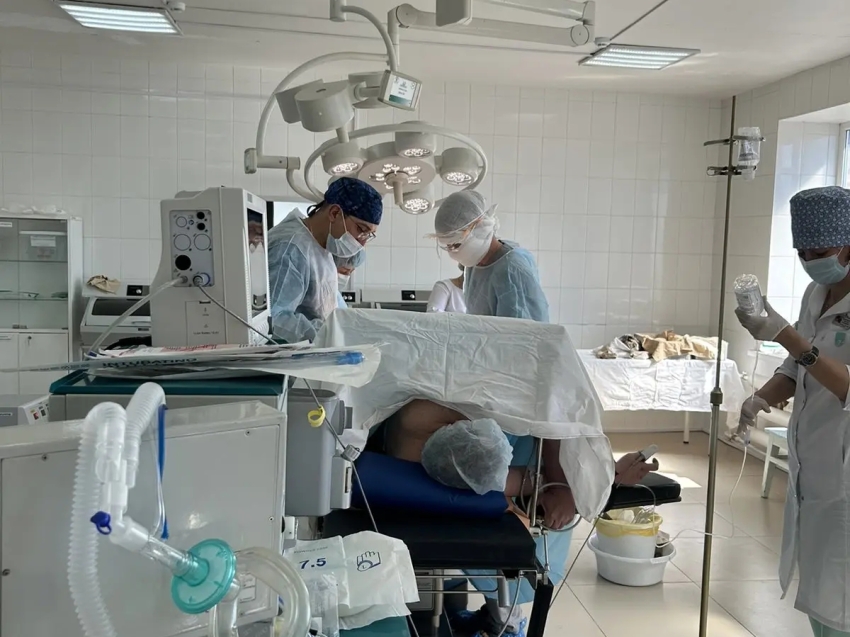Забайкальские хирурги избавили пациента от многолетней боли