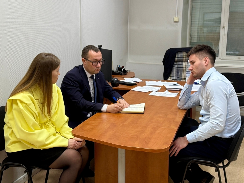 Забота о кадрах: Департамент мировых судей обсудил вопросы по обеспечению жильем государственных служащих