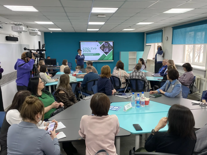 ​Вопросы сотрудничества школ, колледжей и родителей в сфере профориентации обсудили в Забайкалье