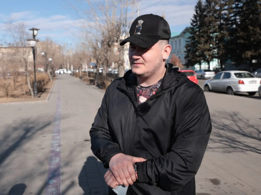 ​Ветеран СВО из Забайкалья стал одним из первых следж-хоккеистов региона и планирует открыть свое дело