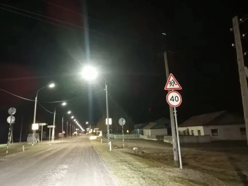 ​Безопасно и светло: в селе Таптанай заработало освещение