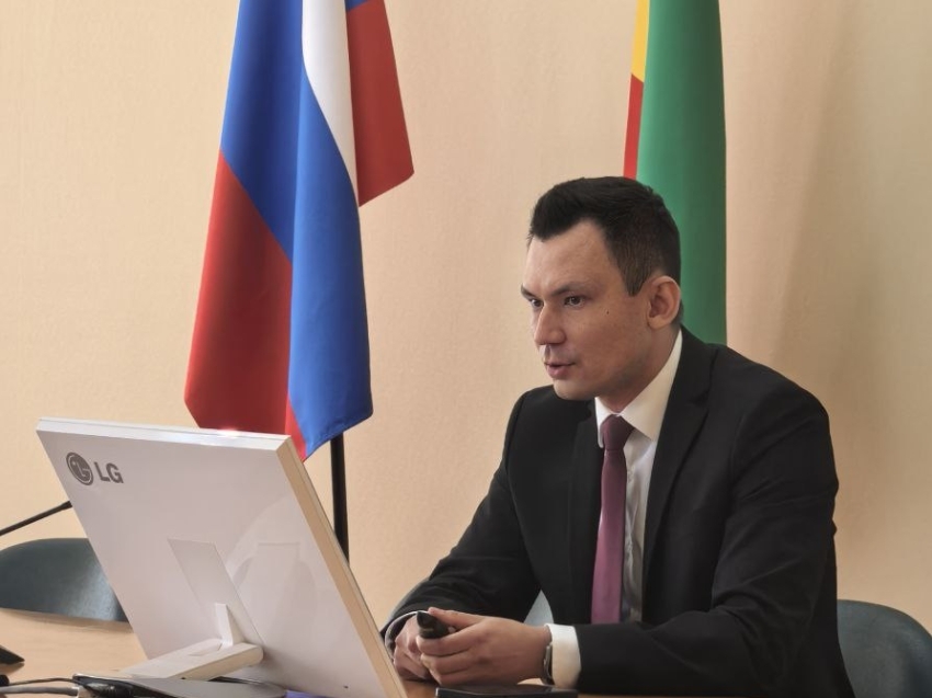 Павел Волжин: Не законтрактованные средства на строительство контейнерных площадок будут распределены успешным округам 