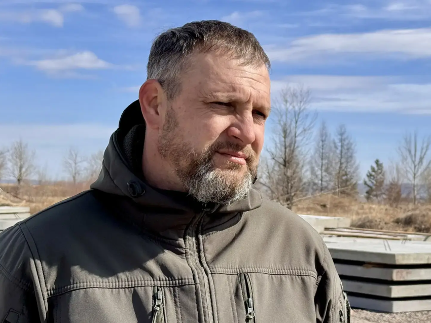 «Я, может, раньше не очень верил в высшие силы»: Ветеран СВО из Забайкалья ждёт возращения сына с победой