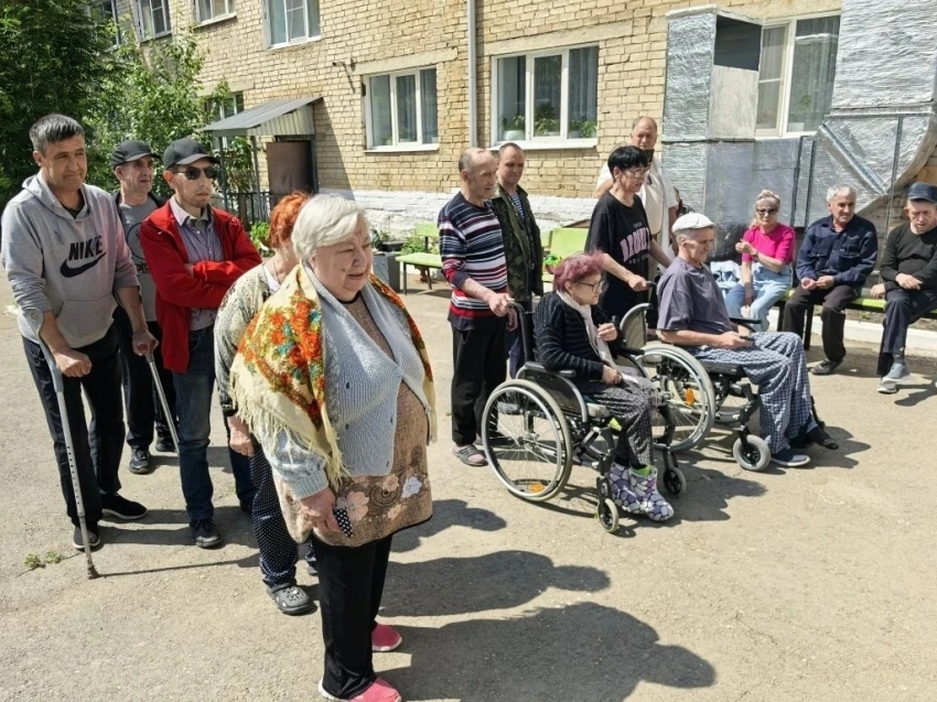 ​Спортивный праздник объединил подопечных Социального приюта и пансионата «Забота» в Чите
