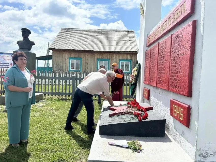 Баир Жамсуев посетил с рабочей поездкой Петровск-Забайкальский округ Забайкальского края