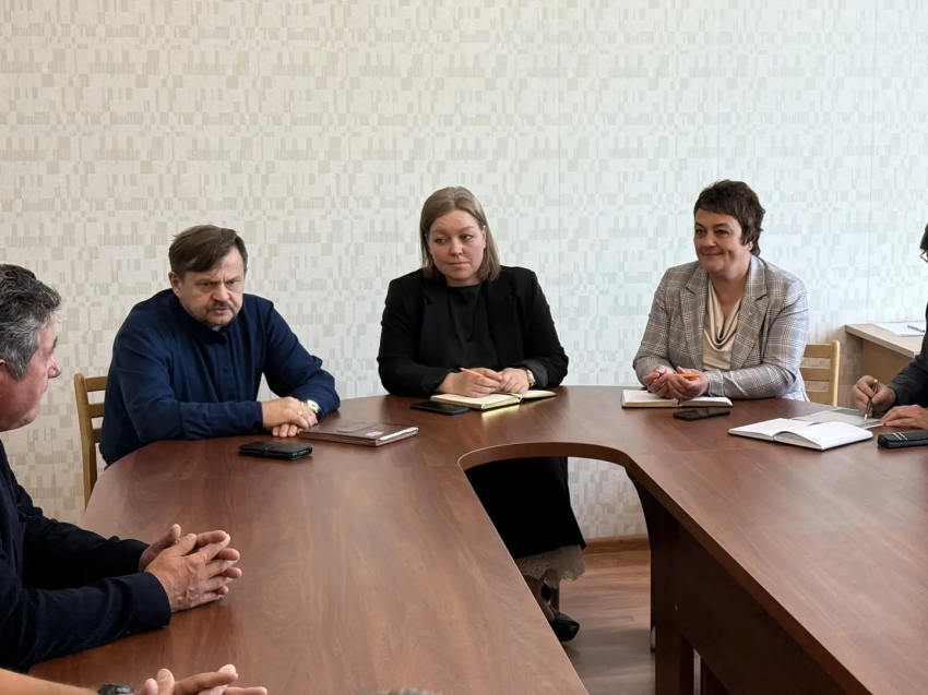 ​Госжилинспекция провела встречу с представителями управляющих организаций Черновского района