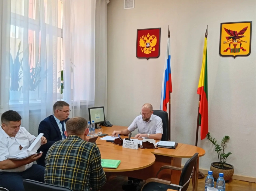 И.о. зампреда краевого правительства Андрей Чибисов провёл в Чите приём граждан