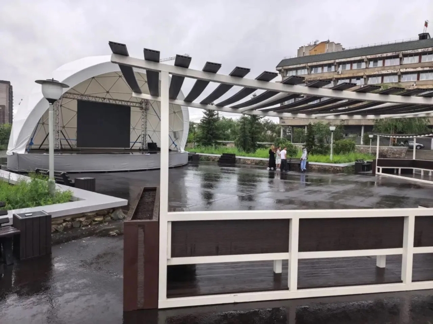Новую летнюю площадку с показами концертов лучших оркестров России открыла филармония Забайкалья