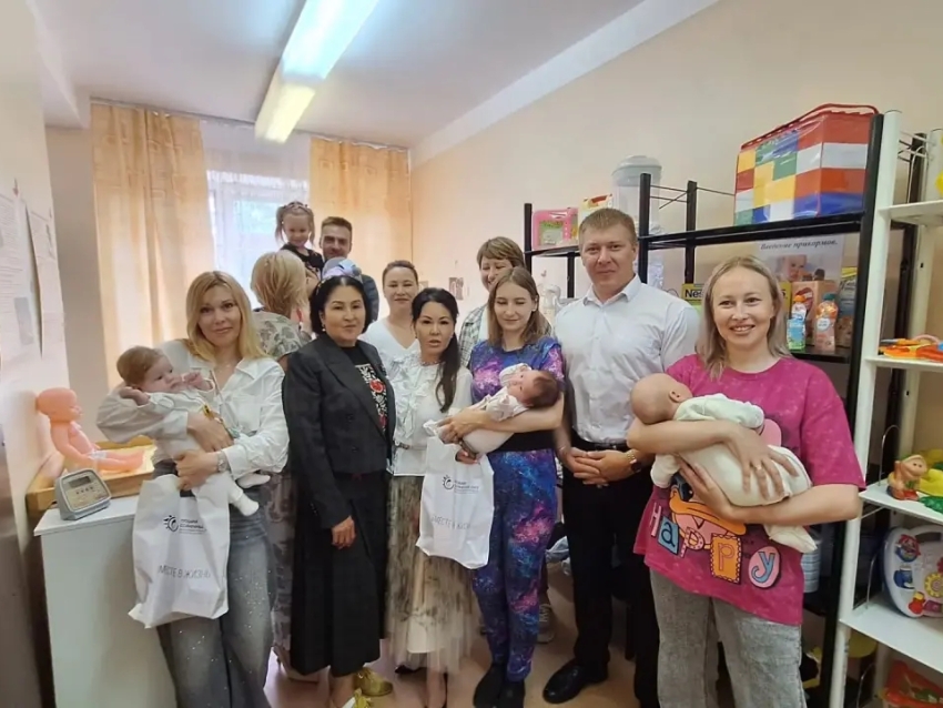 Родительство без тревоги: Кабинет послеродового сопровождения открыли в больнице Краснокаменска