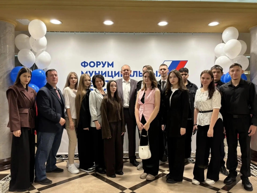 ​Результаты Народной программы представили на втором форуме муниципальных депутатов в Чите 