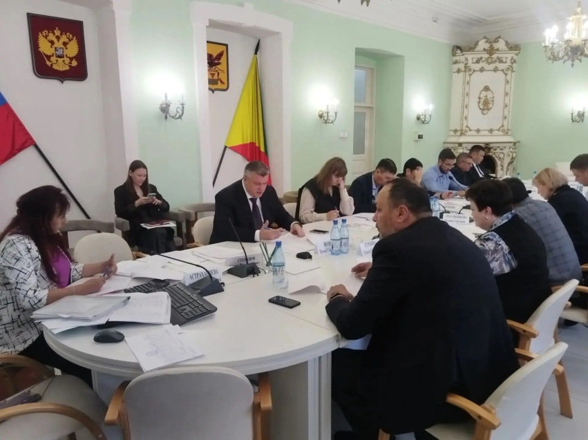 Заявки работодателей на иностранных специалистов рассмотрены межведомственной комиссией края