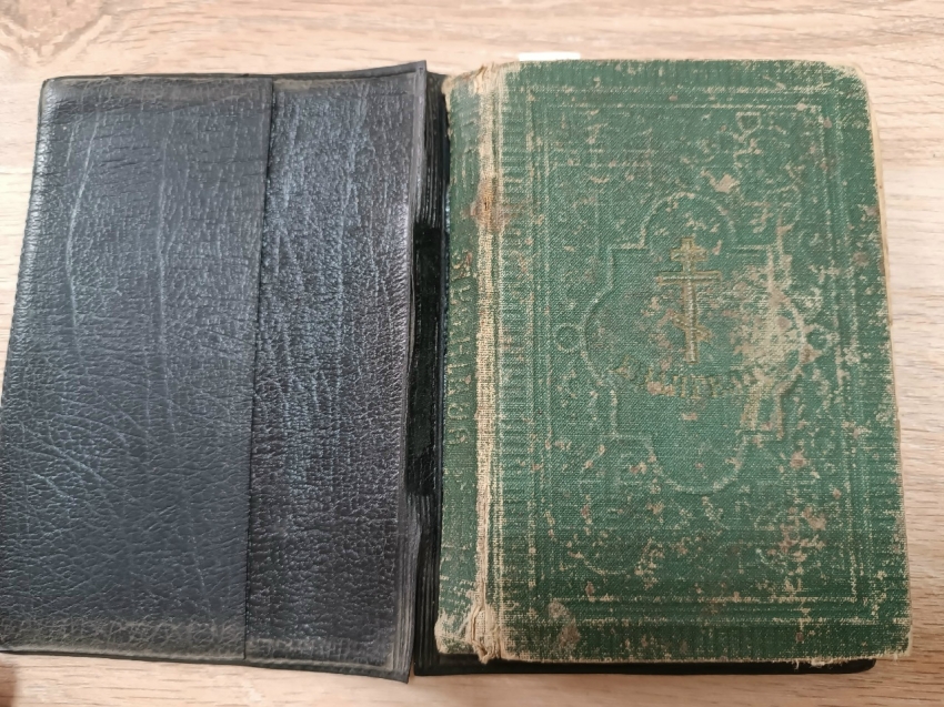 Псалтырь 1895 года и икона Николая Чудотворца 19 века пополнили фонд краеведческого музея в Шилке