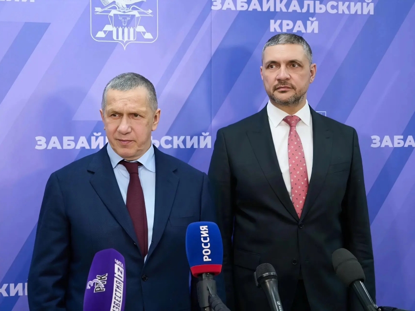 Юрий Трутнев поблагодарил Александра Осипова за продуктивную совместную работу