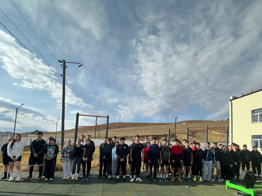 В с.Урда-Ага Агинского района прошла сдача нормативов ВФСК ГТО VI ступени (возрастная группа от 16 до 17 лет включительно).