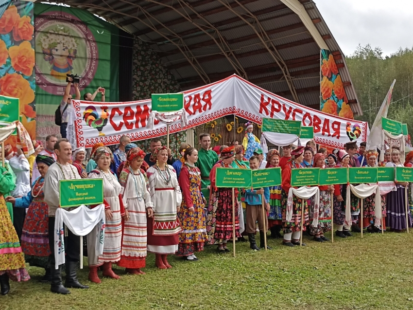 Международный фестиваль культуры семейских- страобрядцев  «Семейская круговая»  прошел в Красном Чикое - подведены итоги конкурса "Наше наследие