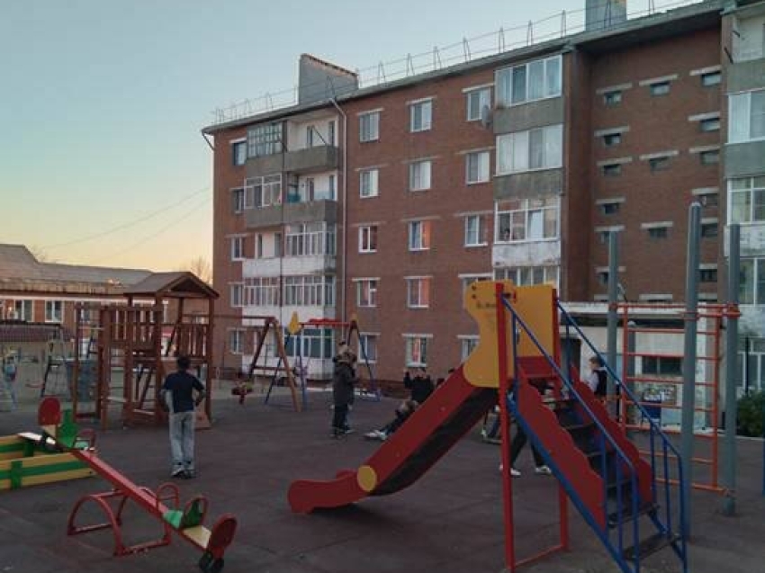В Забайкальском муниципальном районе по федеральной программе «Формирование комфортной городской среды» появились игровые площадки