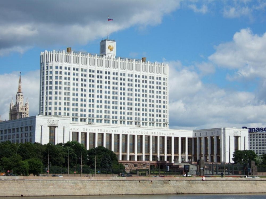 Правительство РФ утвердило перечень отраслей для предоставления кредитных каникул малому и среднему бизнесу