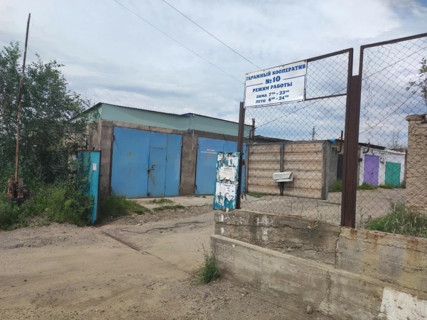 Собственники гаражных кооперативов ГСК №9 и №10 могут обратиться в Департамент с заявлением о предоставлении земельного участка