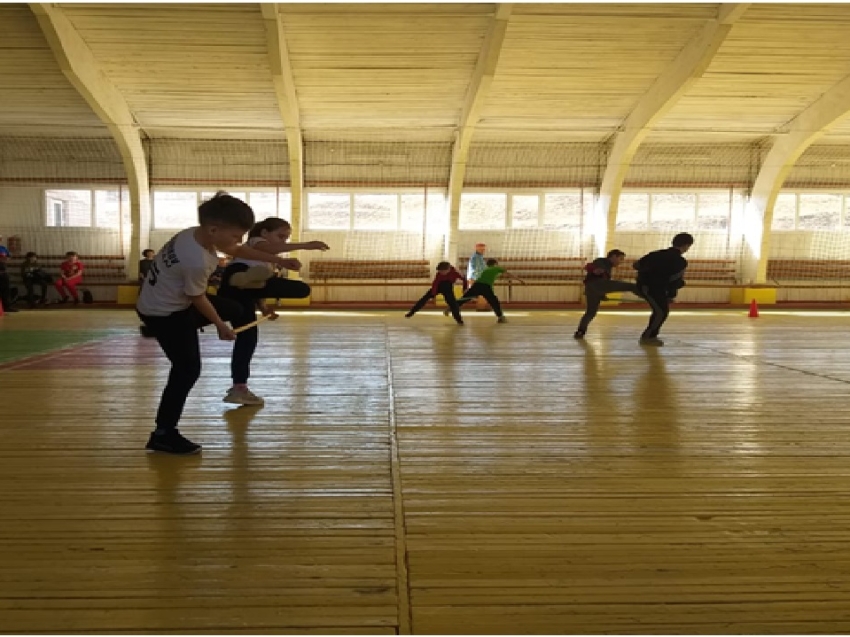 5 апреля в Калганской школе (ДЮСШ) прошел районный спортивный праздник «Веселые старты». 