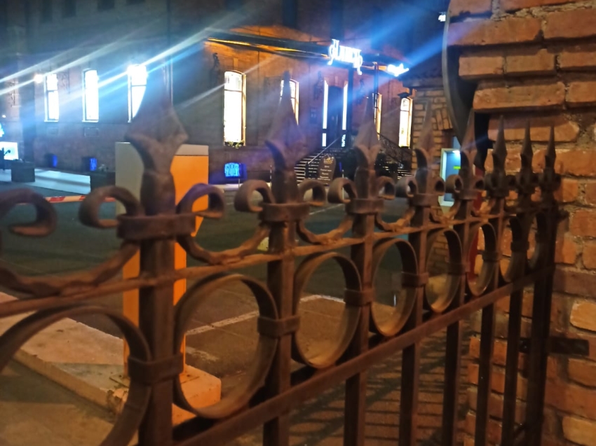 Жители Читы жалуются в Минэконом на работающие ночью рестораны и бары 