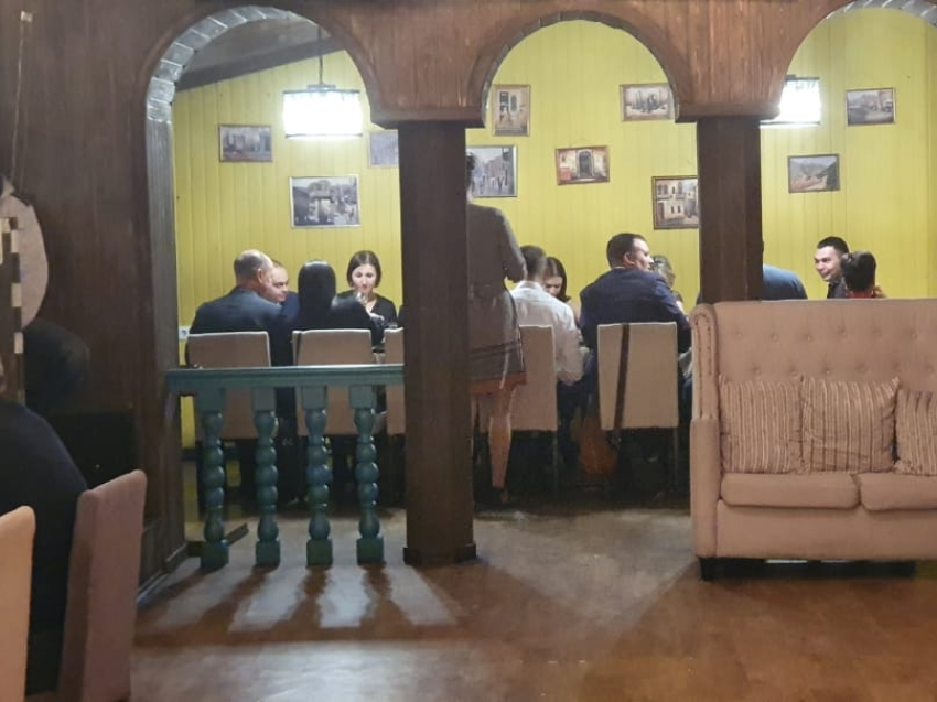 «Пир во время чумы»: кафе и рестораны в Забайкалье работают, несмотря на запрет
