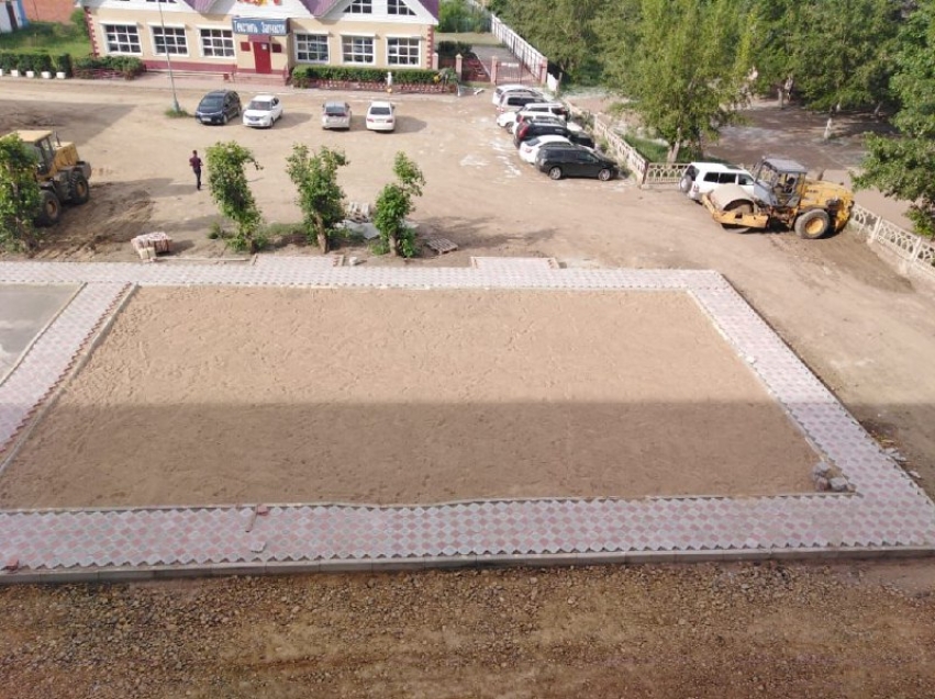 В Приаргунске начался ремонт тротуаров и пешеходных зон по программе «Забайкальский дворик»