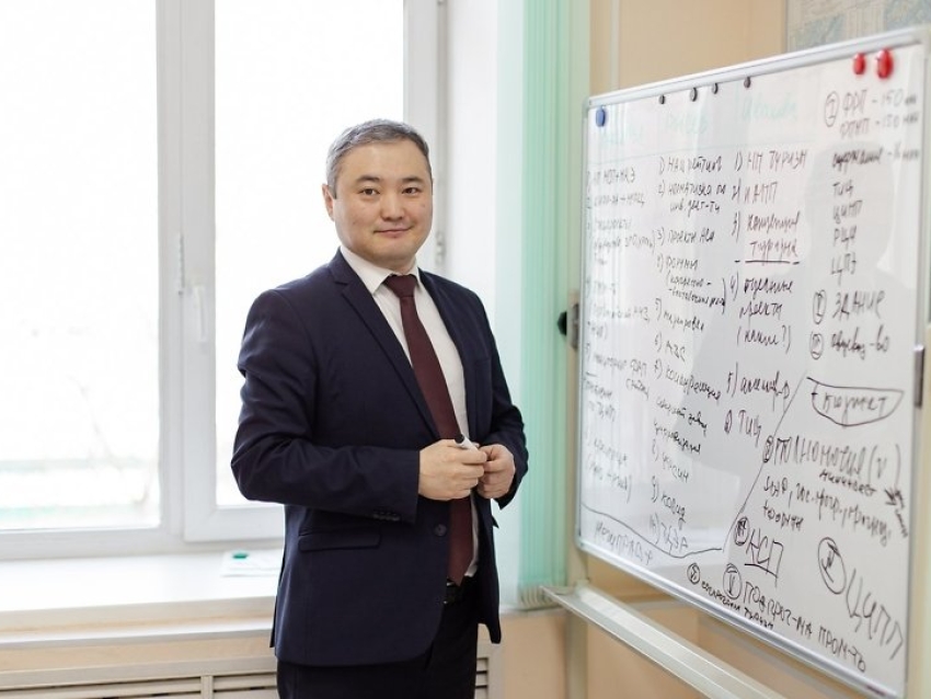 Зампред Бардалеев заявил, что бизнес Zабайкалья в 2023 году будут поддерживать более мощно 