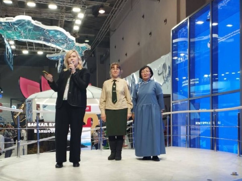 Гостям выставки «Россия» рассказали про забайкальский фиточай и степное чудо региона 