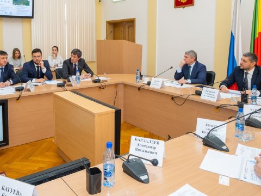 Планы развития электроэнергетики на ближайшие годы обсудили Россети Сибирь и власти Забайкалья