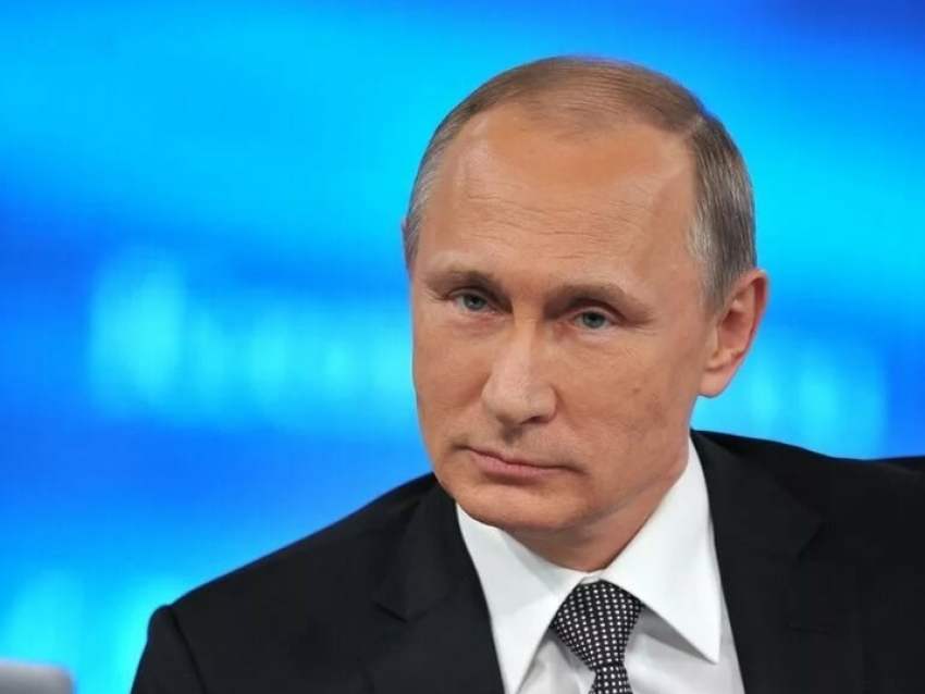 Президент России предложил реализовать по всей стране проект "Доступный интернет"