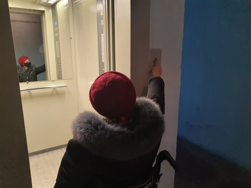 Новые лифты, адаптированные для маломобильных граждан, установили в многоэтажных домах Забайкалья