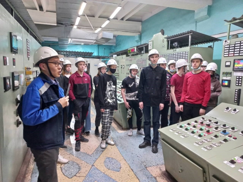 Забайкальским школьникам показали, как генерируется электричество и тепло на Читинской ТЭЦ-1