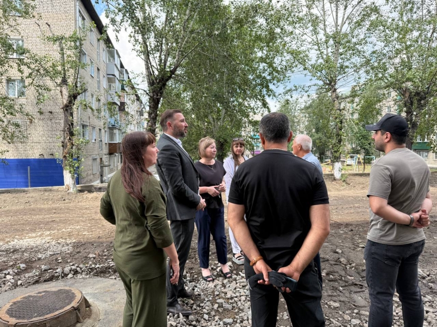 Глава МинЖКХ Забайкалья провел встречу с жителями Могочинского округа и оценил подготовку к отопительному сезону