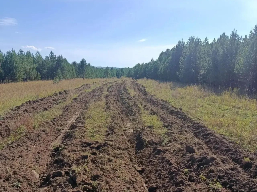 Авиапожарные помогают готовить сёла Хилокского округа к пожароопасному сезону 2027 года