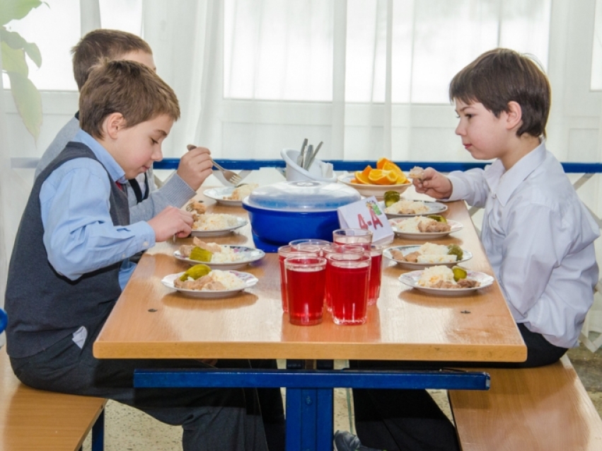 Льготное питание будет доступно во всех школах края 